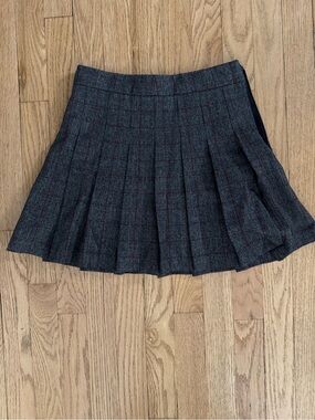 Aritzia Sunday Best pleated mini skirt size 0